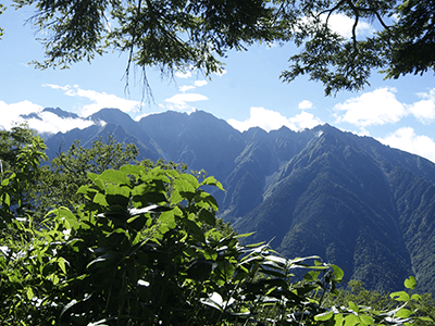 穂高連峰の景色