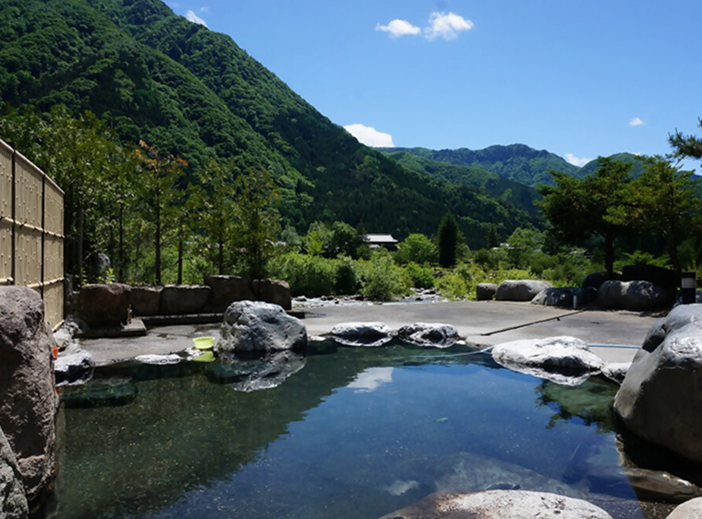 荒神の湯