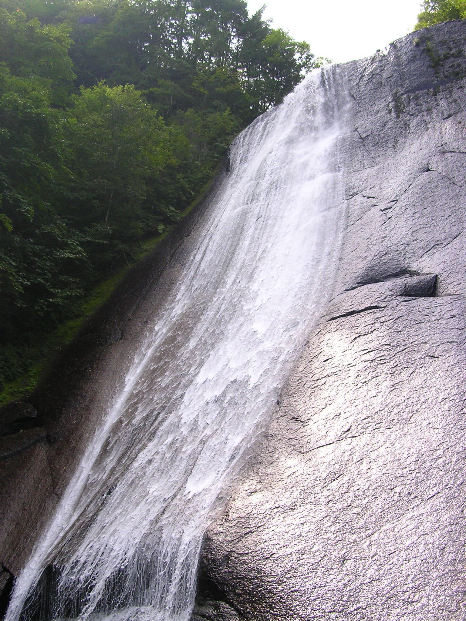 蓑谷大滝 （沢上谷：そうれだに）